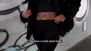 ���හජන නියෝජිතයා එක්සත් රාජධානියේ කළු ආසියාවේ Rae ලෙෂර් වර්ල්ඞ් උද්යානයේ ඇගේ ලොකු ඉස්ම සහිත කොටළුවා මත විශාල ඩික් සඳහා මුදල් ���හජන නියෝජිතයා එක්සත් රාජධානියේ කළු ආසියාවේ Rae ලෙෂර් වර්ල්ඞ් උද්යානයේ ඇගේ ලොකු ඉස්ම සහිත කොටළුවා මත විශාල ඩික් සඳහා මුදල්