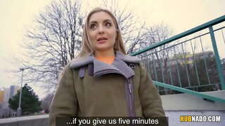 Cathy Hôn tại FakeHub