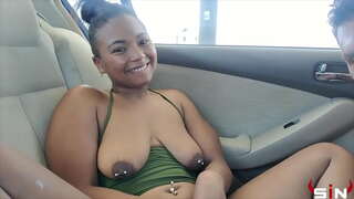 Dirty Whore gets fucked taobh a-muigh